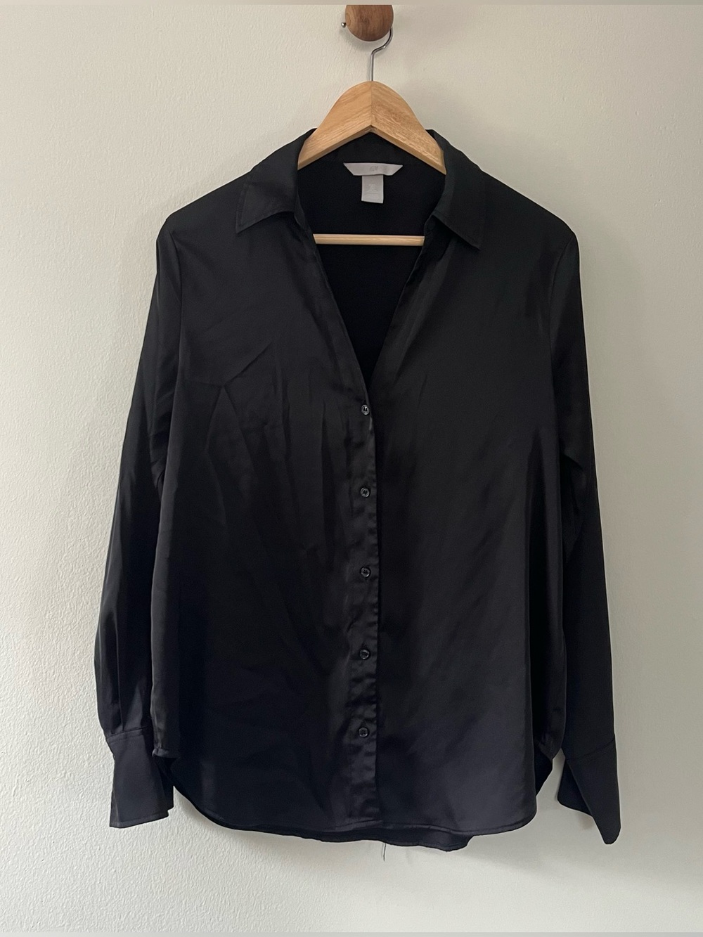 H&M Black Womens Lightweight Button Up Front Shirt
